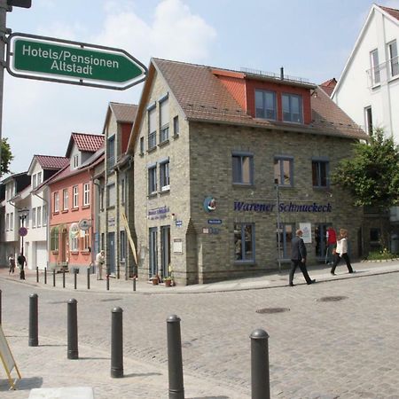 Ferienwohnung zum Yachthafen Waren  Exterior foto